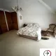 PROFESSIONNELS OU PARTICULIERS. GRANDE MAISON SUR SOUS-SOL SUR U
