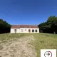 MAISON DE PLAIN PIED AVEC GRAND TERRAIN AU CALME