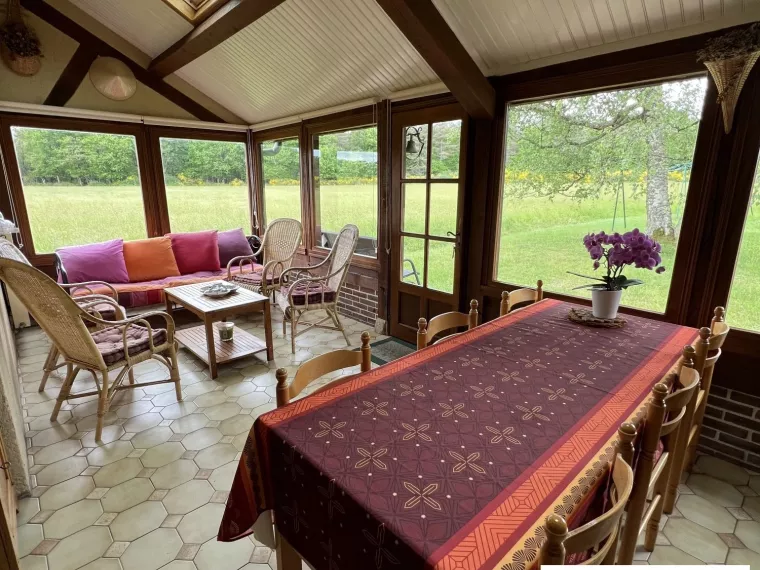 MAGNIFIQUE FERME EN PLEINE NATURE