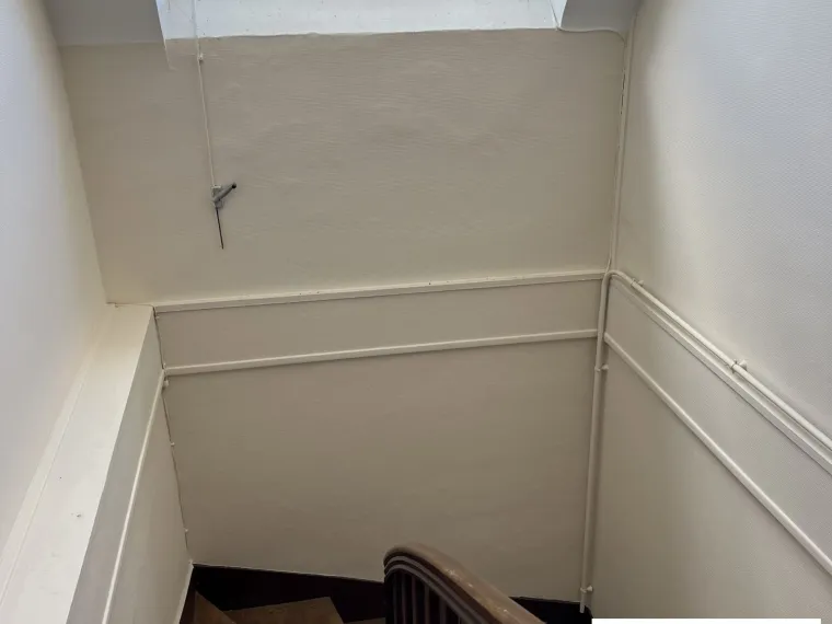 Élégant Appartement F2 au Coeur de Sully-sur-Loire dans un Imm