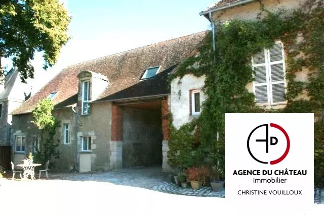 ANCIENNES DÉPENDANCES DE CHÂTEAU DU XVII EME SIECL