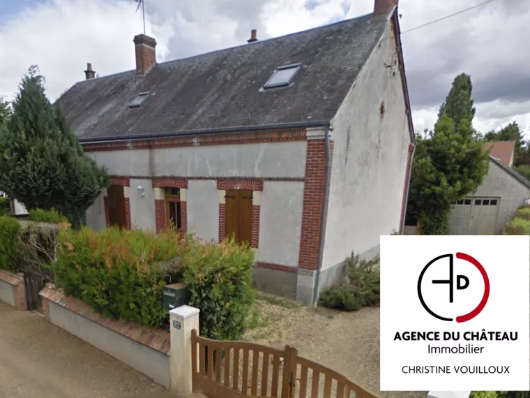 MAISON DE VILLE AVEC JARDIN PROCHE CENTRE VILLE DE SULLY SUR LOI