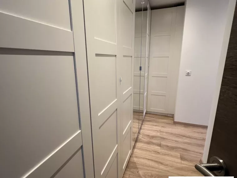 Maison neuve en bois à Ouzouer-sur-Loire : design moderne et é