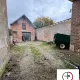 Maison divisée en 3 appartements