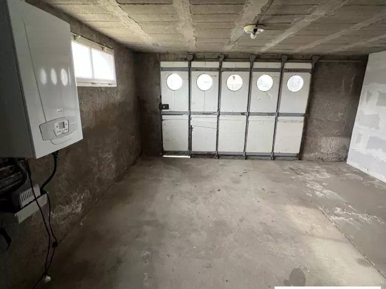 MAISON SUR SOUS-SOL A OUZOUER SUR LOIRE