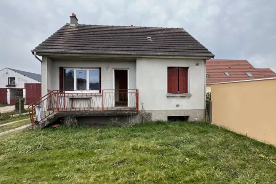 MAISON SUR SOUS-SOL A OUZOUER SUR LOIRE
