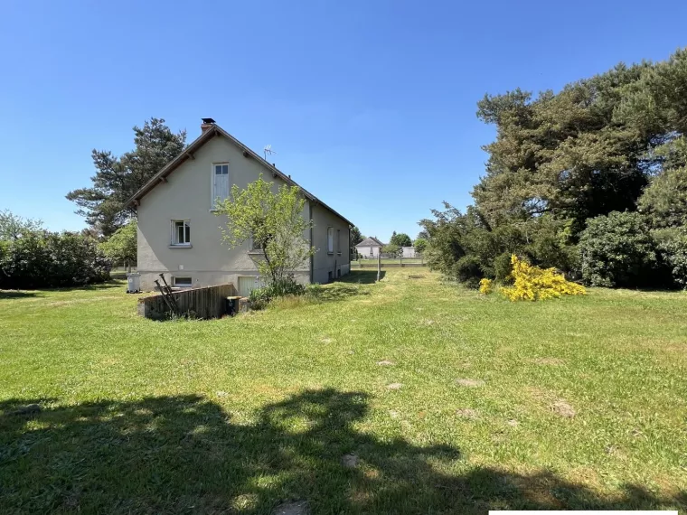 MAISON SUR SOUS-SOL CENTRE VILLE DE BRAY EN VAL
