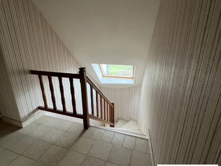 MAGNIFIQUE MAISON DE 188M² AU CENTRE-VILLE DE DAMPIERRE