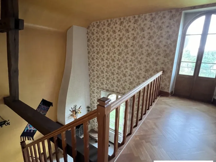 MAGNIFIQUE MAISON DE 188M² AU CENTRE-VILLE DE DAMPIERRE