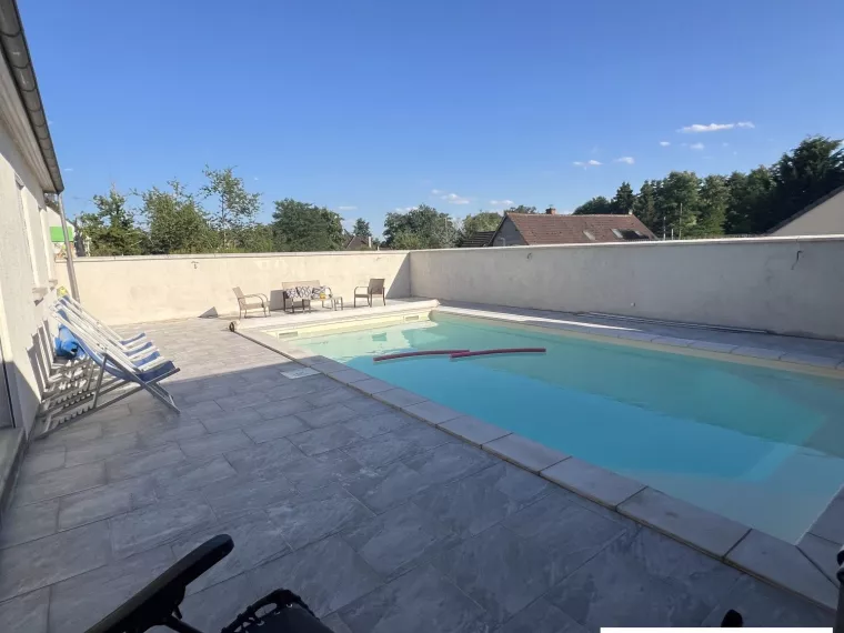 Maison avec piscine