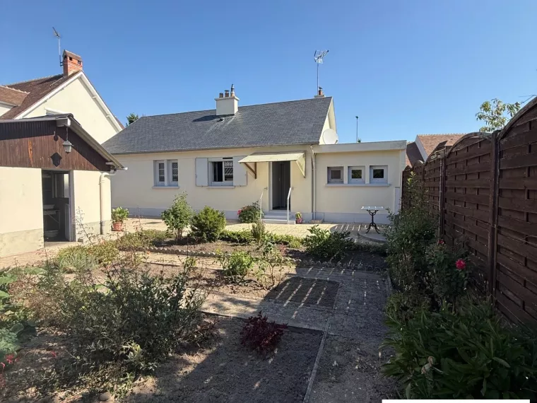 MAISON DE PLAIN PIED EN PARFAIT ETAT