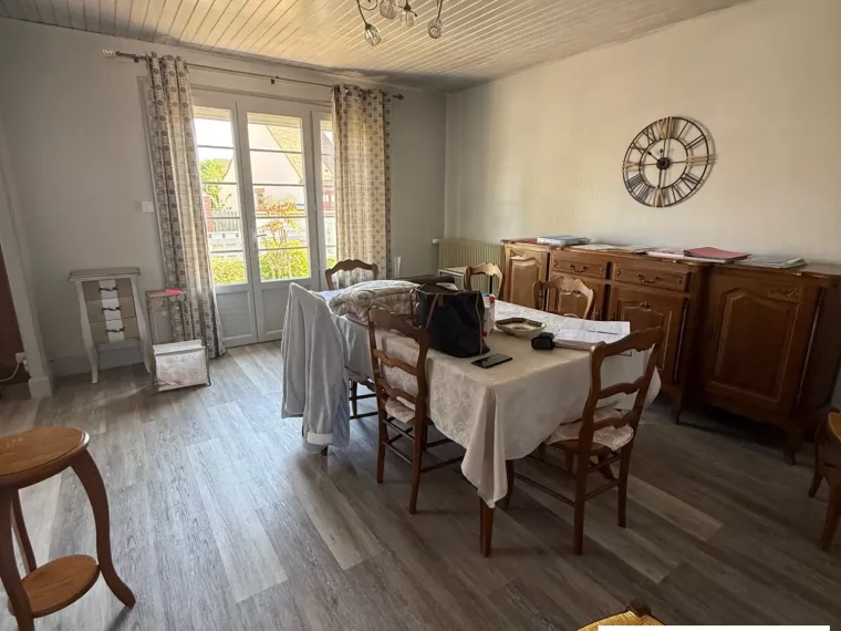 MAISON DE PLAIN PIED EN PARFAIT ETAT