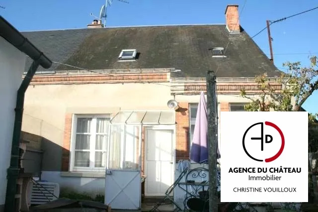 MAISON DE VILLE AVEC PETIT JARDIN — 22