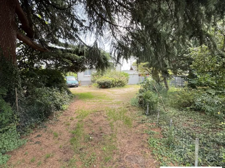 Charmante maison avec sous-sol à Sully-sur-Loire, agrémentée