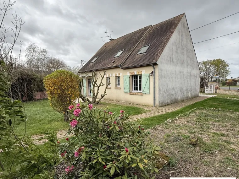 BELLE MAISON DE CARACTERE