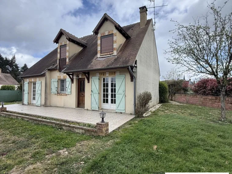  BELLE MAISON DE CARACTERE