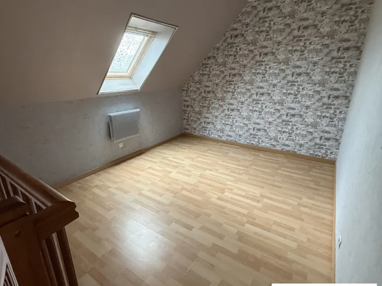 BELLE MAISON DE CARACTERE