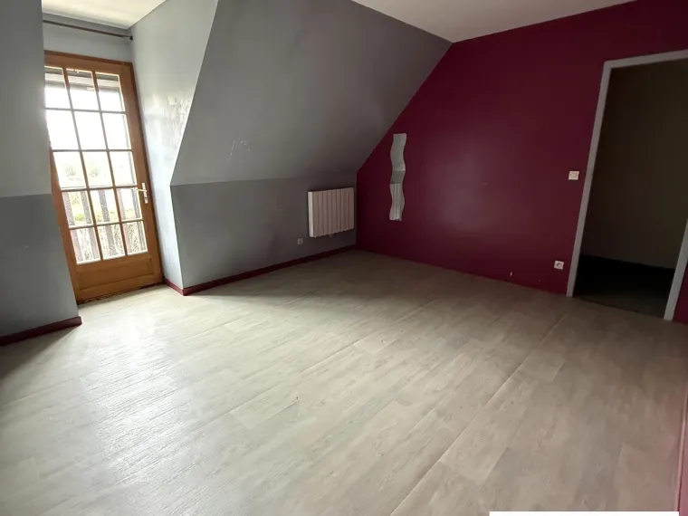 BELLE MAISON DE CARACTERE