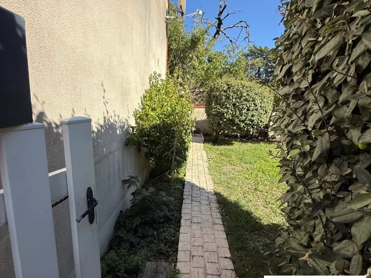 Maison de ville avec jardin