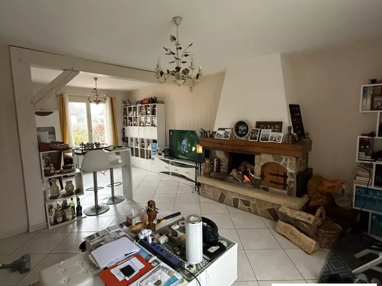 Maison avec piscine couverte