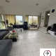 Maison avec piscine couverte