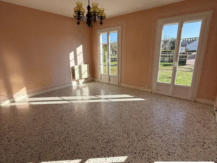 MAISON DE PLAIN-PIEDS AU CALME A SULLY SUR LOIRE