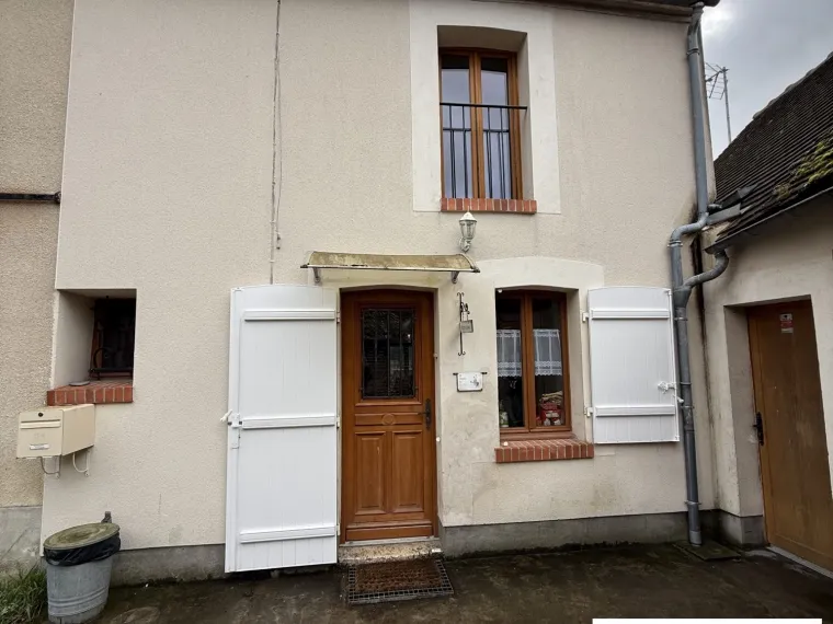MAISON DE VILLE RENOVEE