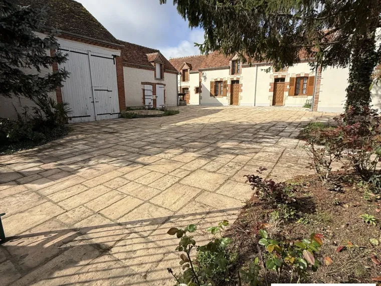 BELLE RENOVATION POUR CETTE FERME