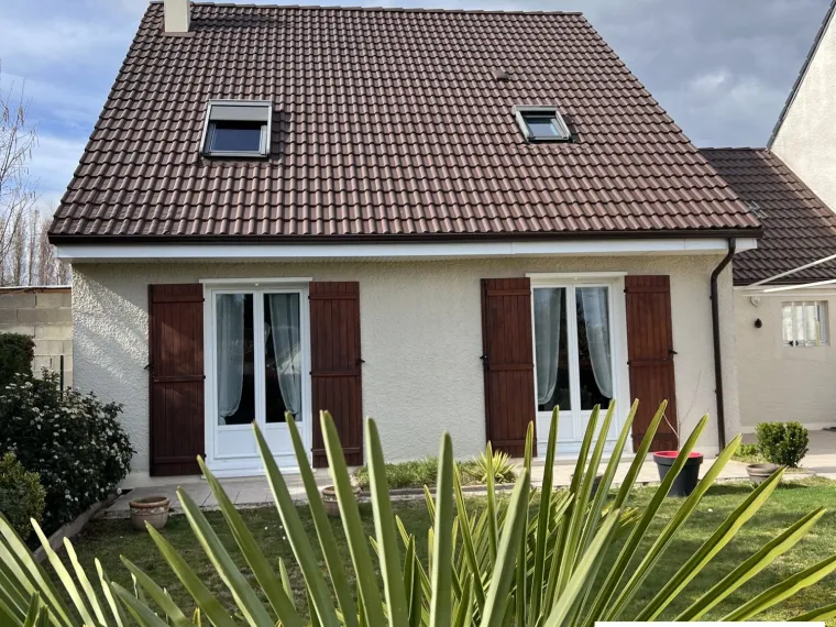 ÉLÉGANCE ET CONFORT : MAISON PAISIBLE À ST PÈRE SUR LOIRE