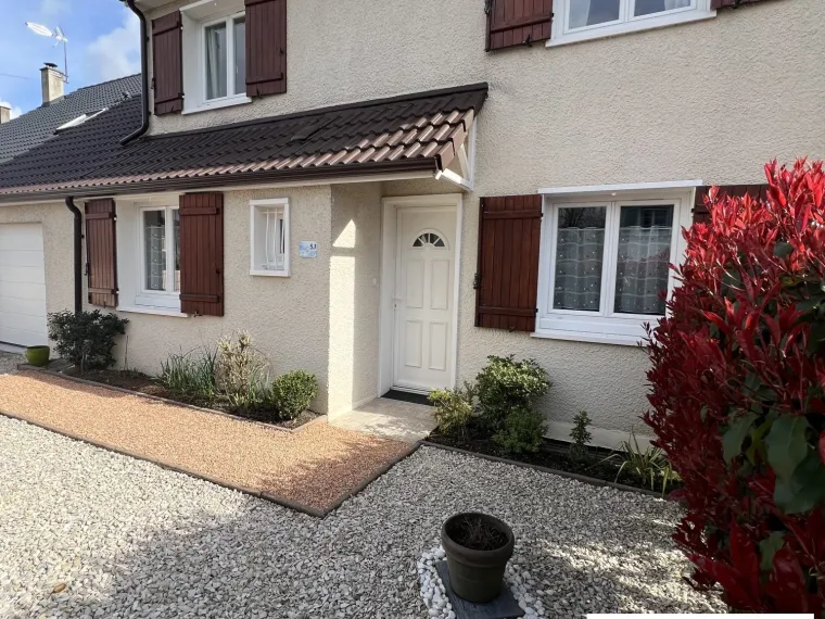 ÉLÉGANCE ET CONFORT : MAISON PAISIBLE À ST PÈRE SUR LOIRE