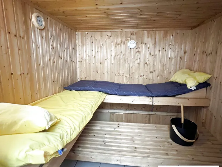 PROPRIETE EXCEPTIONNELLE AU COEUR DE LA FORET A BOUZY LA FORET