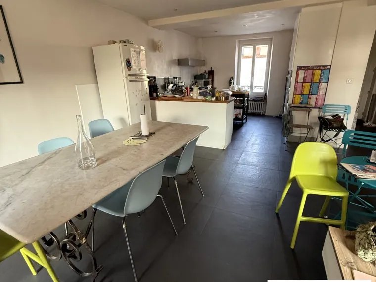 TRES BELLE MAISON DE FAMILLE CENTRE GIEN