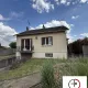 Maison sur sous-sol au calme proche commerces