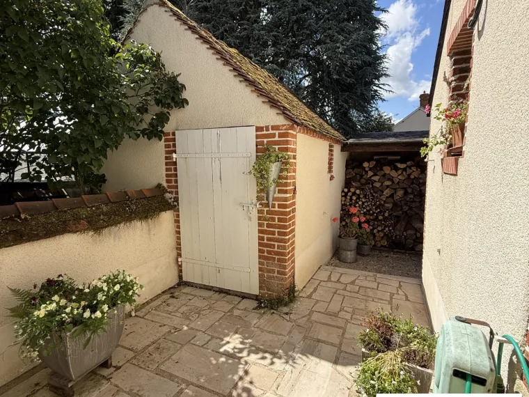 Maison de 1886 rénovée avec goût dans village de campagne