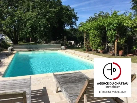 Maison de 1886 rénovée avec goût dans village de campagne