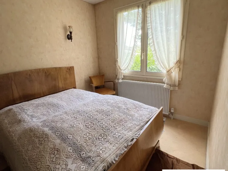 Charmante maison avec sous-sol à Sully-sur-Loire, agrémentée