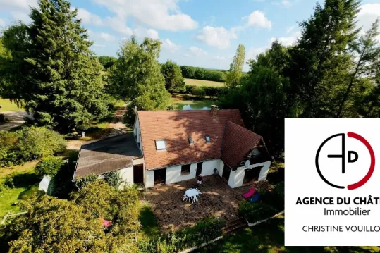 TRES BELLE MAISON DE CAMPAGNE AVEC ETANG