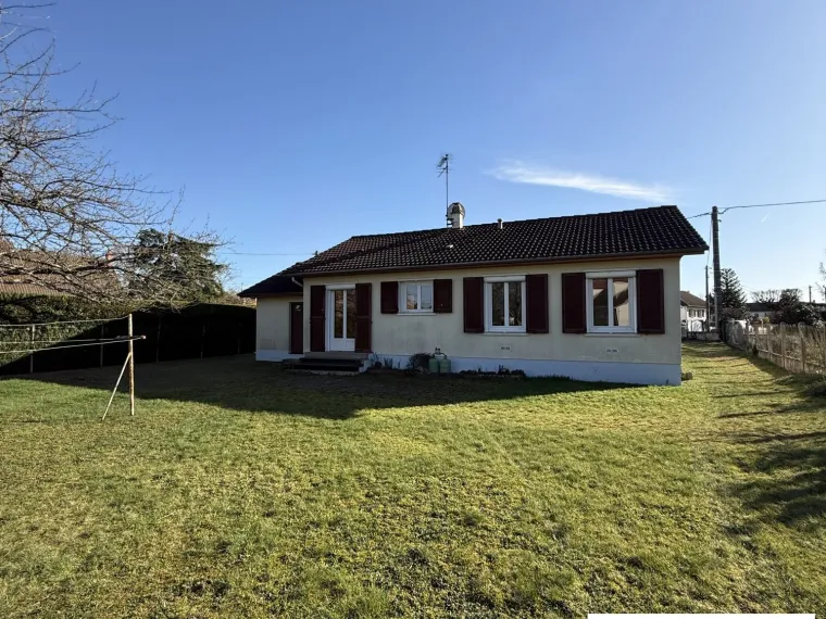 MAISON DE PLAIN-PIEDS AU CALME A SULLY SUR LOIRE