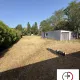 Maison de plain pieds dans village de campagne