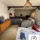 Maison de plain pieds dans village de campagne