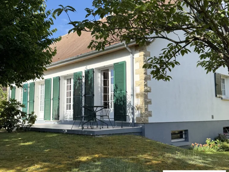 Maison sur sous-sol en très bon état