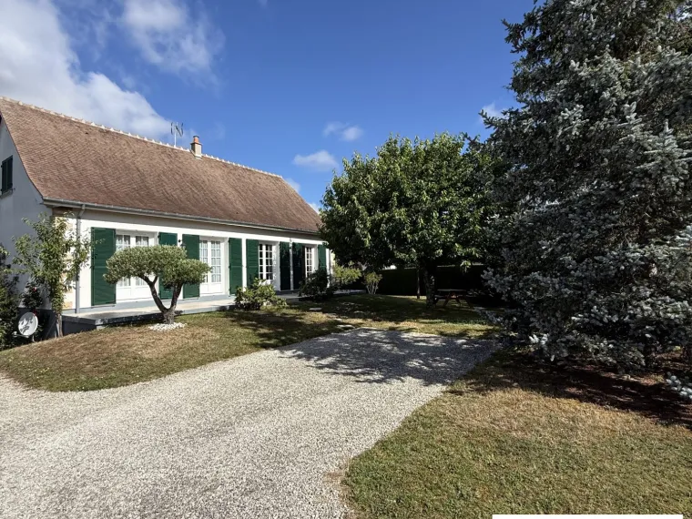 Maison sur sous-sol en très bon état