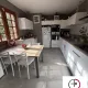 Beau pavillon avec jardin paysagé